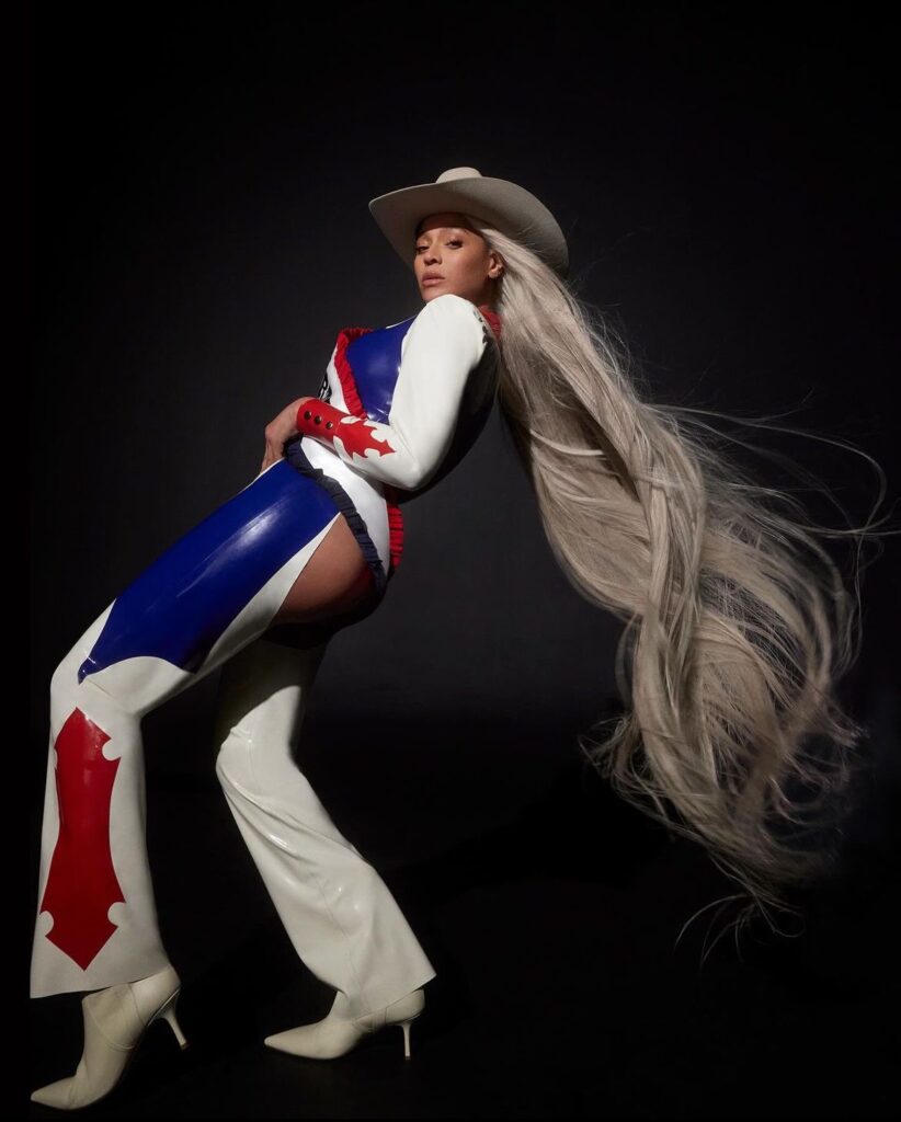 NOVO ÁLBUM DE BEYONCÉ TEM PARTICIPAÇÃO DE MILEY CYRUS E SAMPLE DE MÚSICA BRASILEIRA