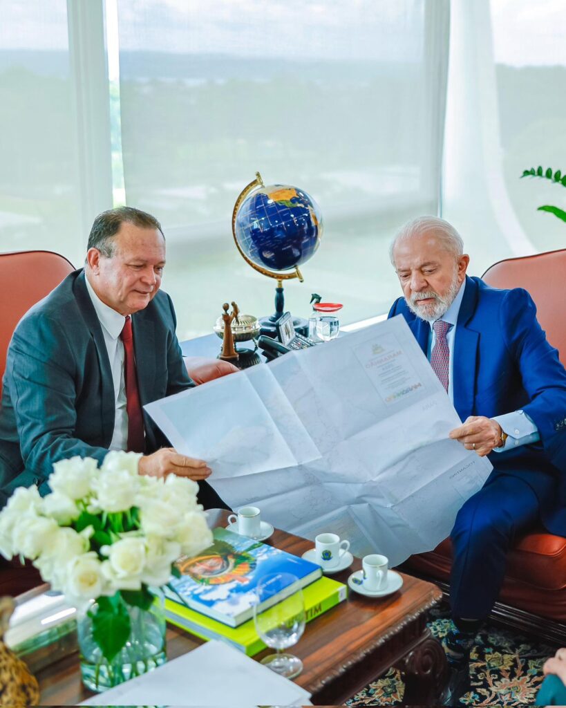 GOVERNADOR CARLOS BRANDÃO SE REÚNE COM O PRESIDENTE LULA PARA DISCUTIR AVANÇOS NO MARANHÃO