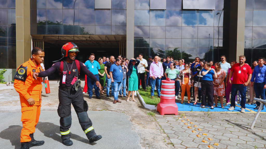 Fórum de São Luís realiza simulação de evacuação e conclui treinamento de brigadistas