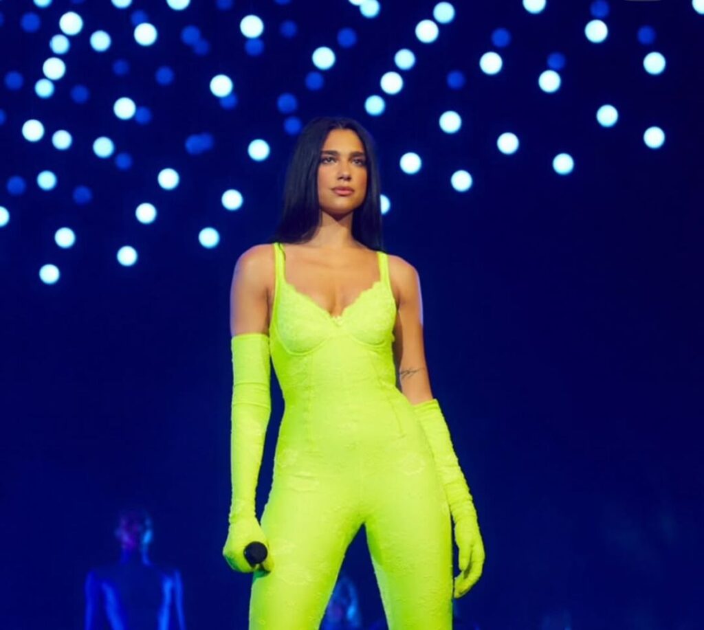 Dua Lipa anuncia shows no Brasil em novembro; veja datas, locais e valores