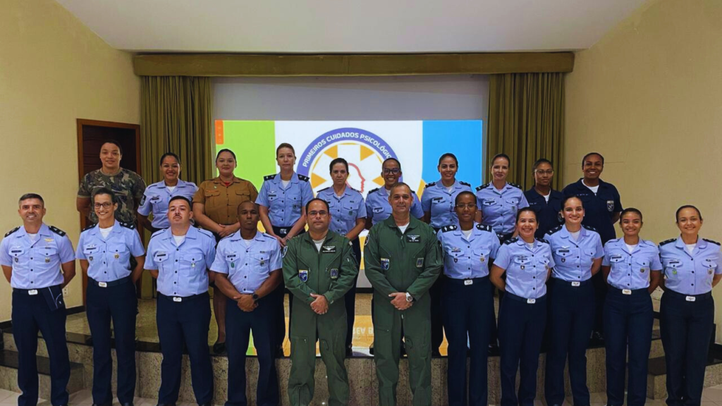 Bombeira maranhense é pioneira em curso da FAB
