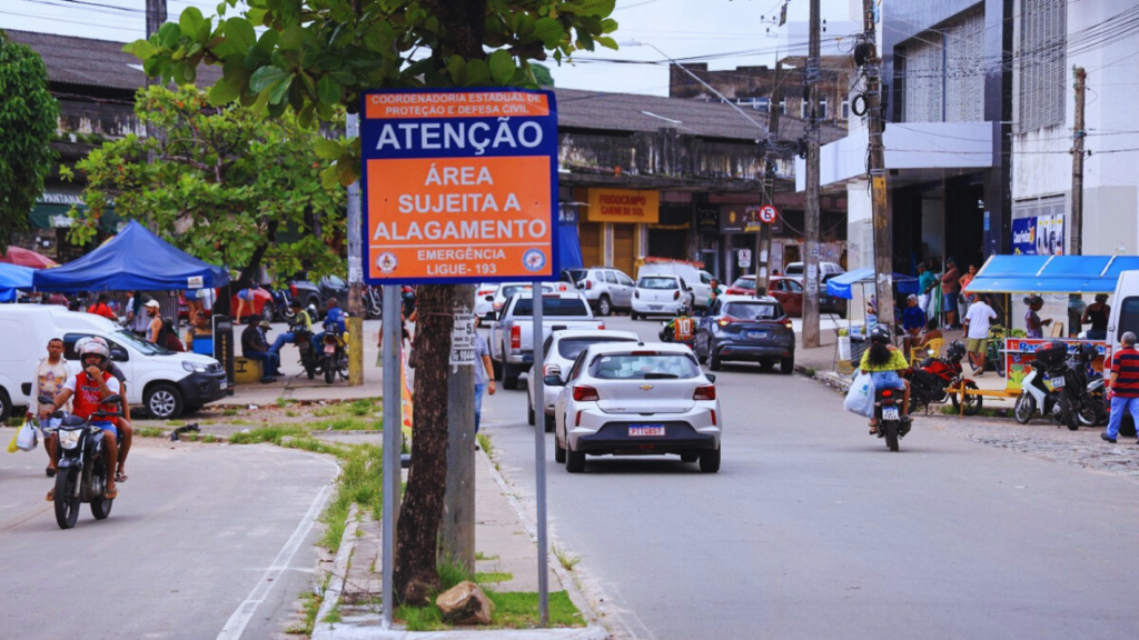 Risco de alagamento é sinalizado em 45 áreas da região metropolitana