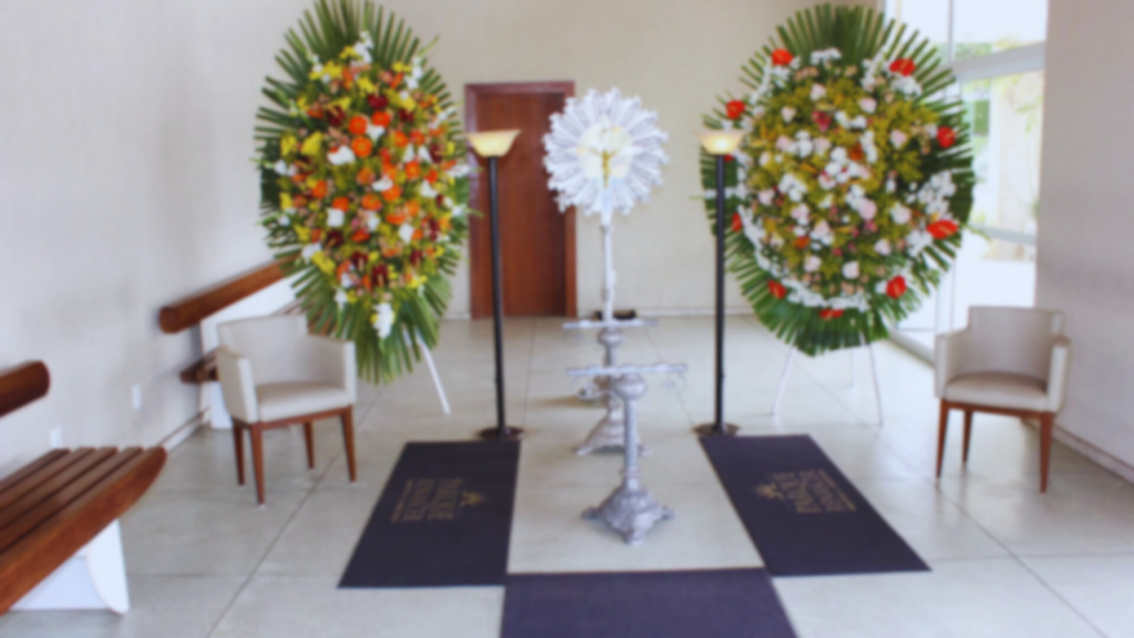 Funerária é condenada a indenizar famílias por troca de corpos