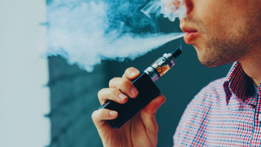 Venda de cigarros eletrônicos pode levar à cassação de licença em São Luís