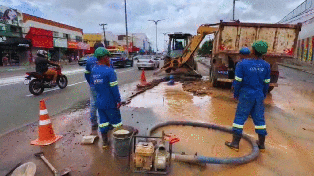 Obras da Caema geram lentidão na Av. Jerônimo de Albuquerque na Cohab
