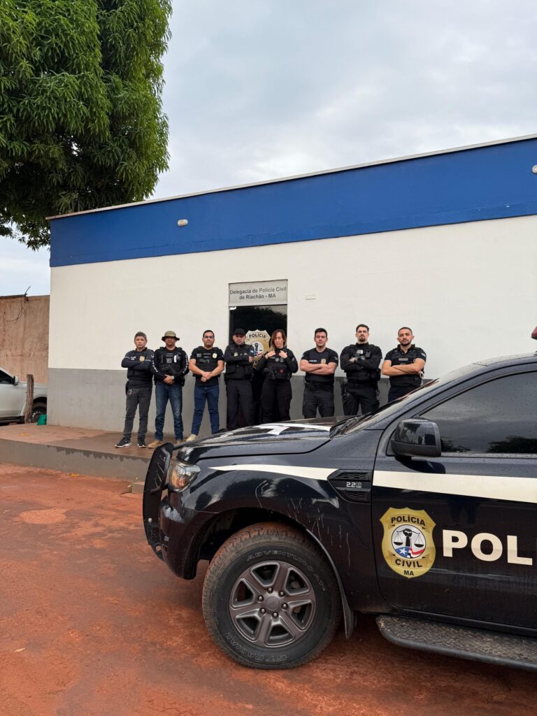 Polícia cumpre 48 mandados contra grupo que vendia dados sensíveis para fraudes